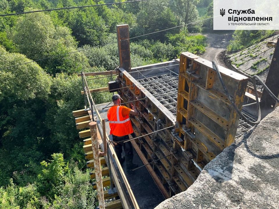Новини Тернополя - фото з На Тернопільщині ремонтують три аварійних мости
