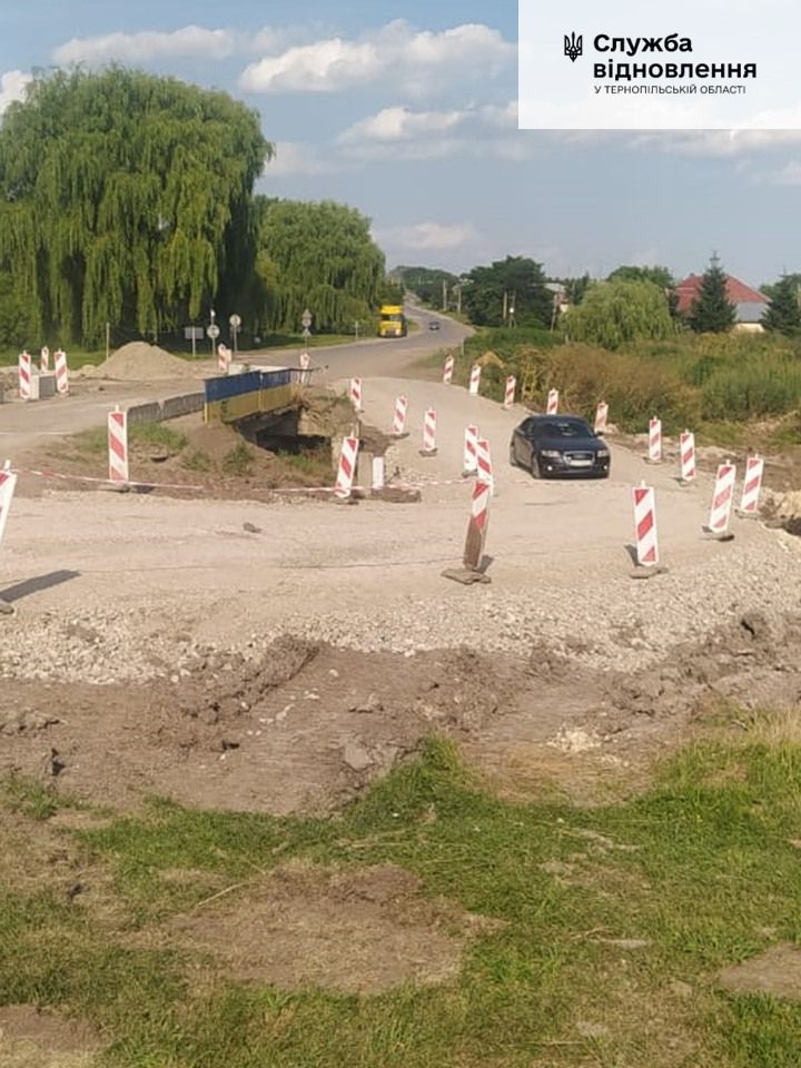 Новини Тернополя - фото з На дорозі Тернопіль – Скалат – Жванець ремонтують аварійний міст