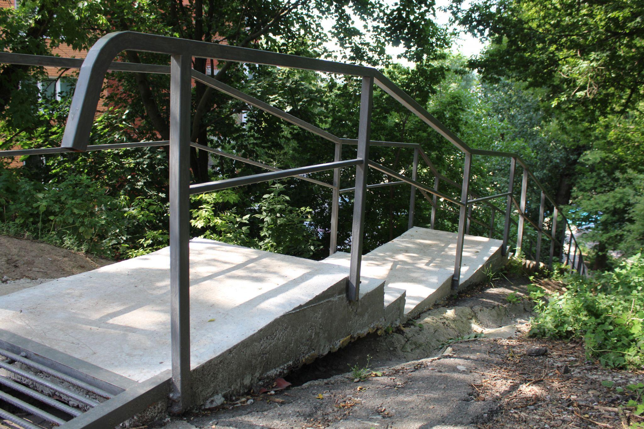 Новини Тернополя - фото з Оновили сходи неподалік «Циганки»: як виглядають зараз?