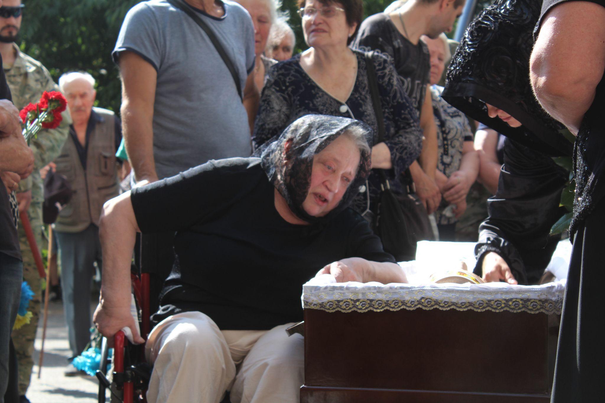 Новини Вінниці - фото з «Він був невиправним веселуном»: у Вінниці попрощалися з Олегом Смірновим