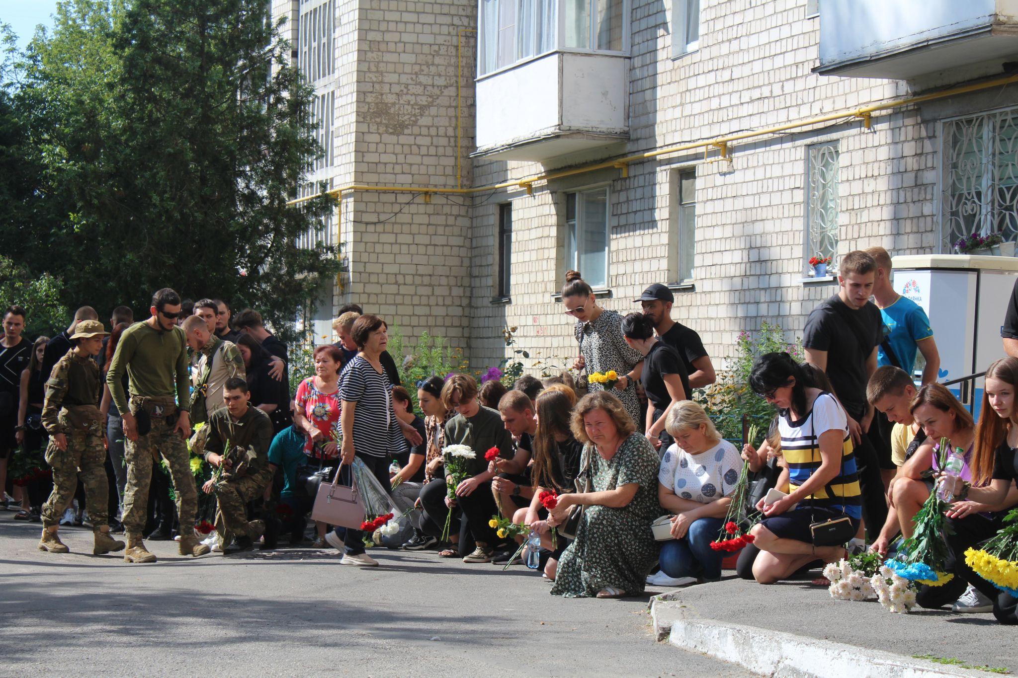 Новини Вінниці - фото з «Він був невиправним веселуном»: у Вінниці попрощалися з Олегом Смірновим