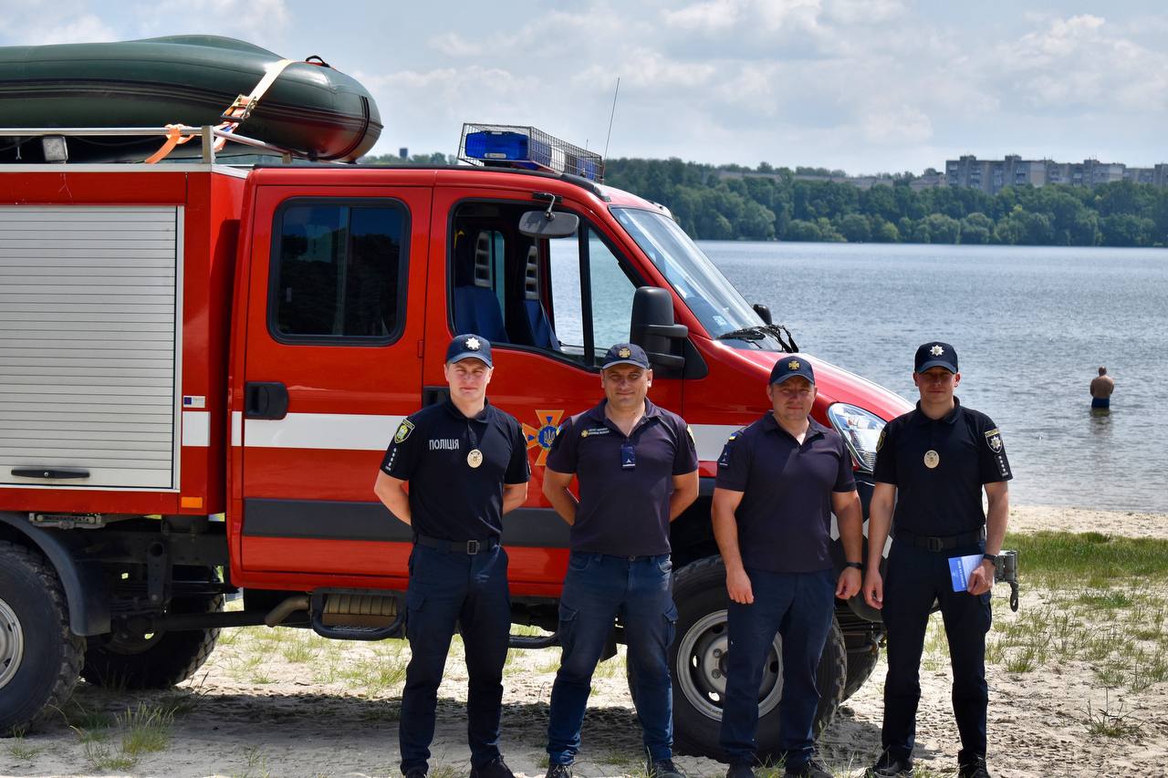 Новини Тернополя - фото з Як відпочивати на водоймах безпечно: радять тернопільські поліцейські і рятувальники