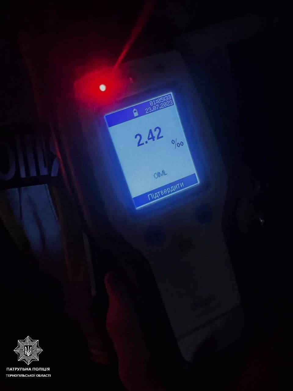 Новини Тернополя - фото з На проспекті Бандери в комендантську годину зупинили п'яну водійку