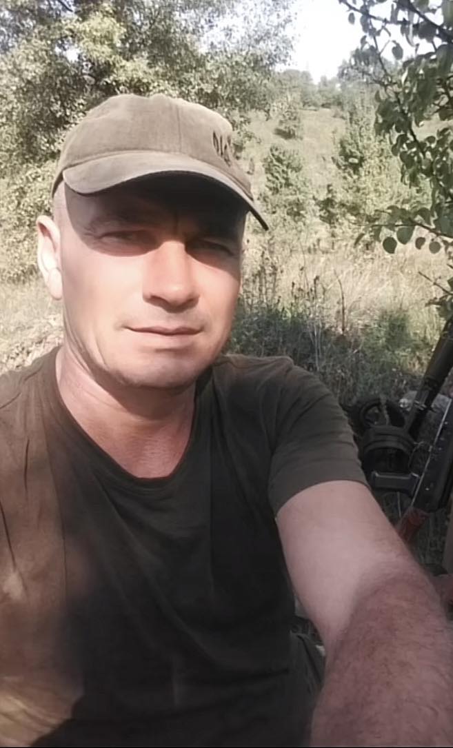 Новини Вінниці - фото з «Герої не вмирають? Герої вмирають щодня». Спогади рідних про захисника Олександра Юзькова