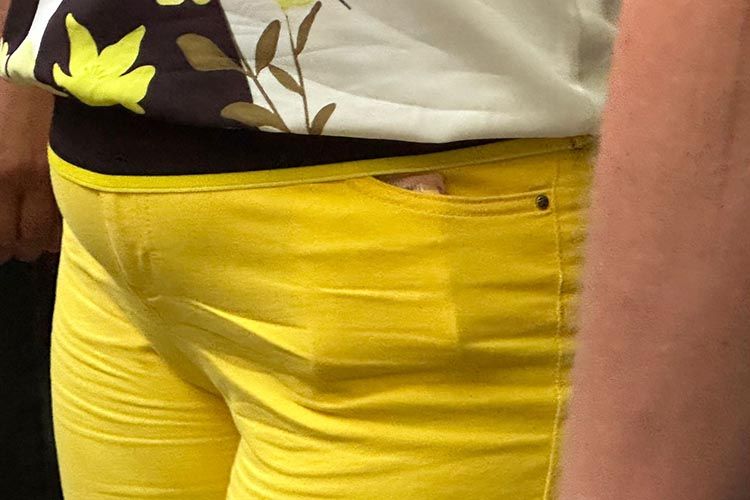 Новини Тернополя - фото з Тернополянка вимагала від абітурієнтів три тисячі доларів за навчання у виші