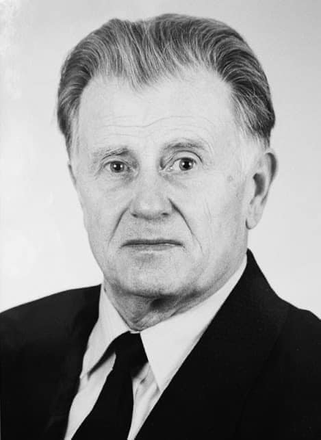 Новини Тернополя - фото з Його вклад у розвиток українського акушерства та гінекології неоціненний — помер професор Анатолій Франчук На зображенні може бути: 1 особа