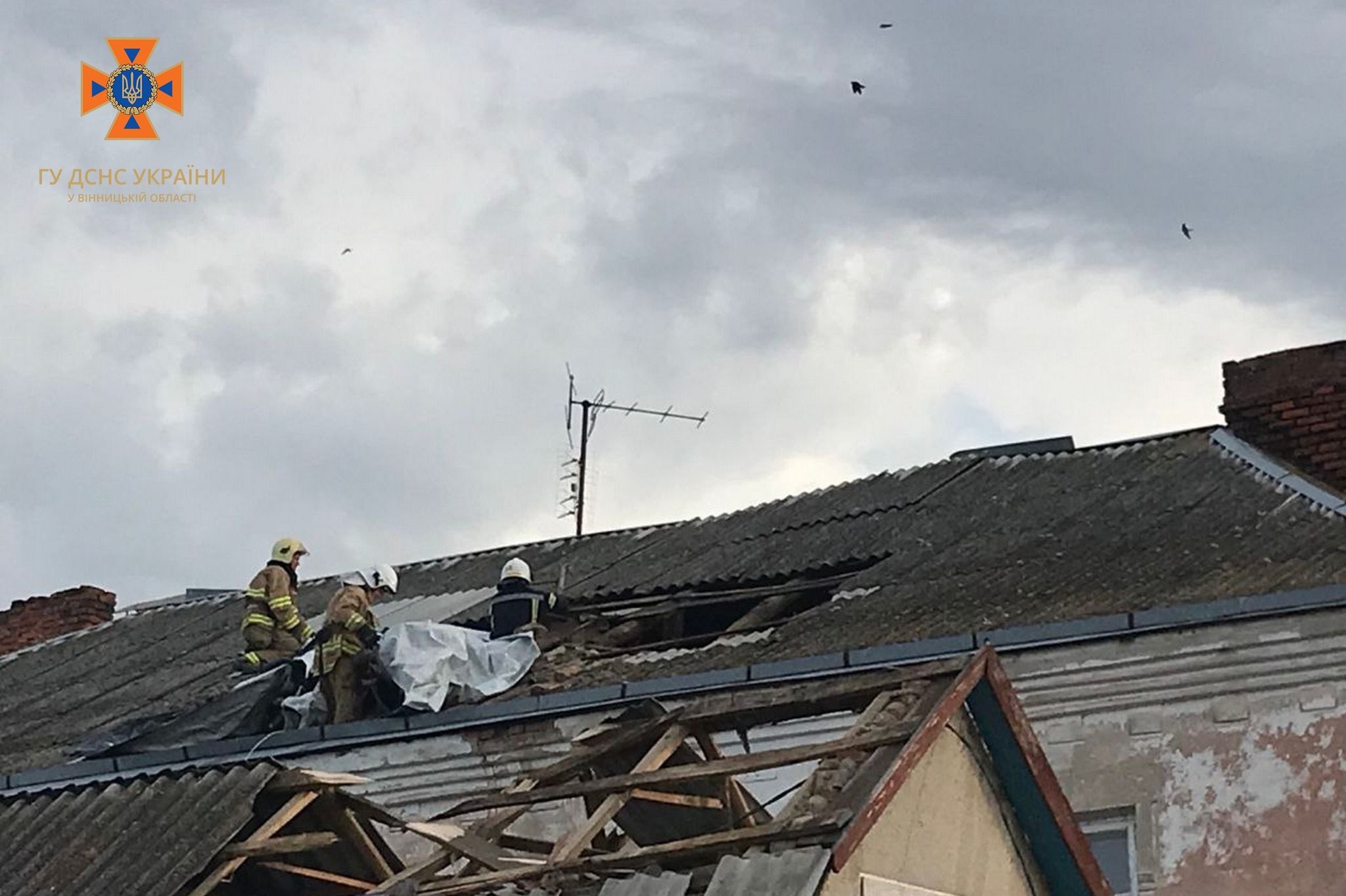 Новини Вінниці - фото з Дві доби поспіль в області вирує негода: в ДСНС розповіли про наслідки