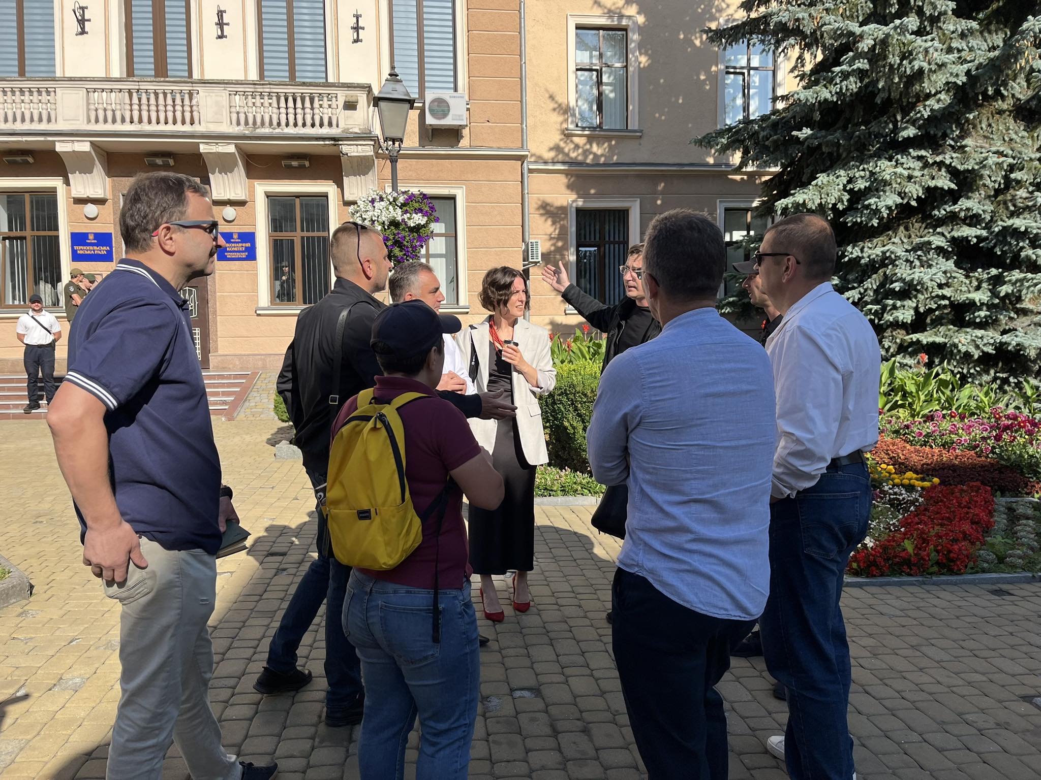 Новини Тернополя - фото з Гімназію Франка і технічний ліцей об'єднають. Про що говорили на сесії міськради 28 липня?