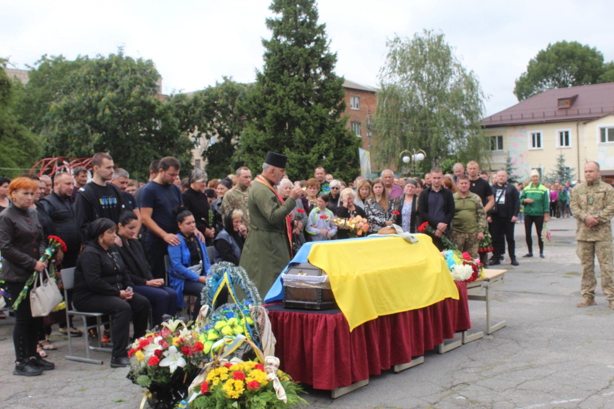 Новини Козятина - фото з Дмитро Степанюк загинув за 5 днів до свого 36-річчя