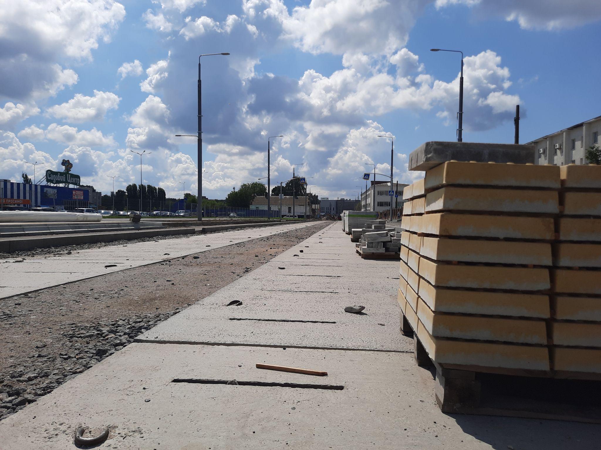 Новини Вінниці - фото з Колії проклали вздовж майже всієї вулиці: як виглядає реконструкція на Батозькій