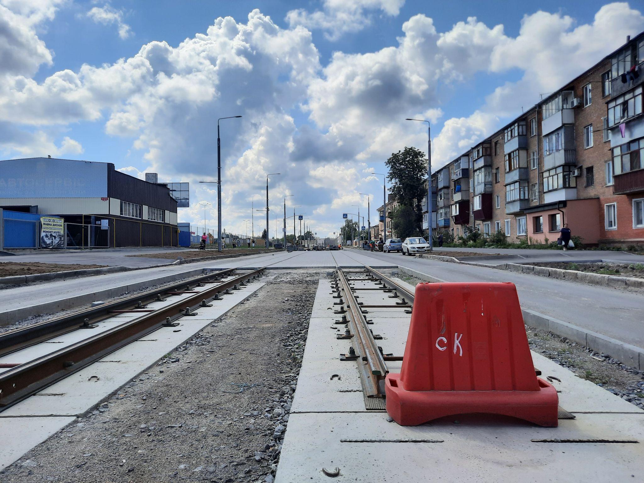 Новини Вінниці - фото з Колії проклали вздовж майже всієї вулиці: як виглядає реконструкція на Батозькій