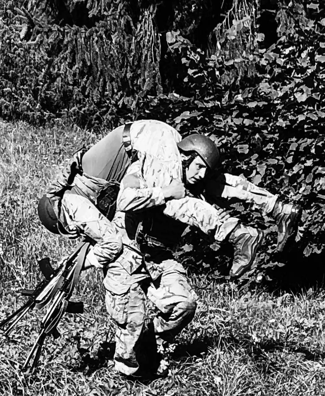 Новини Хмельницького - фото з «Він вибрав Україну»: на Хмельниччині відкрили меморіальну дошку військовому Едуарду Клочанику