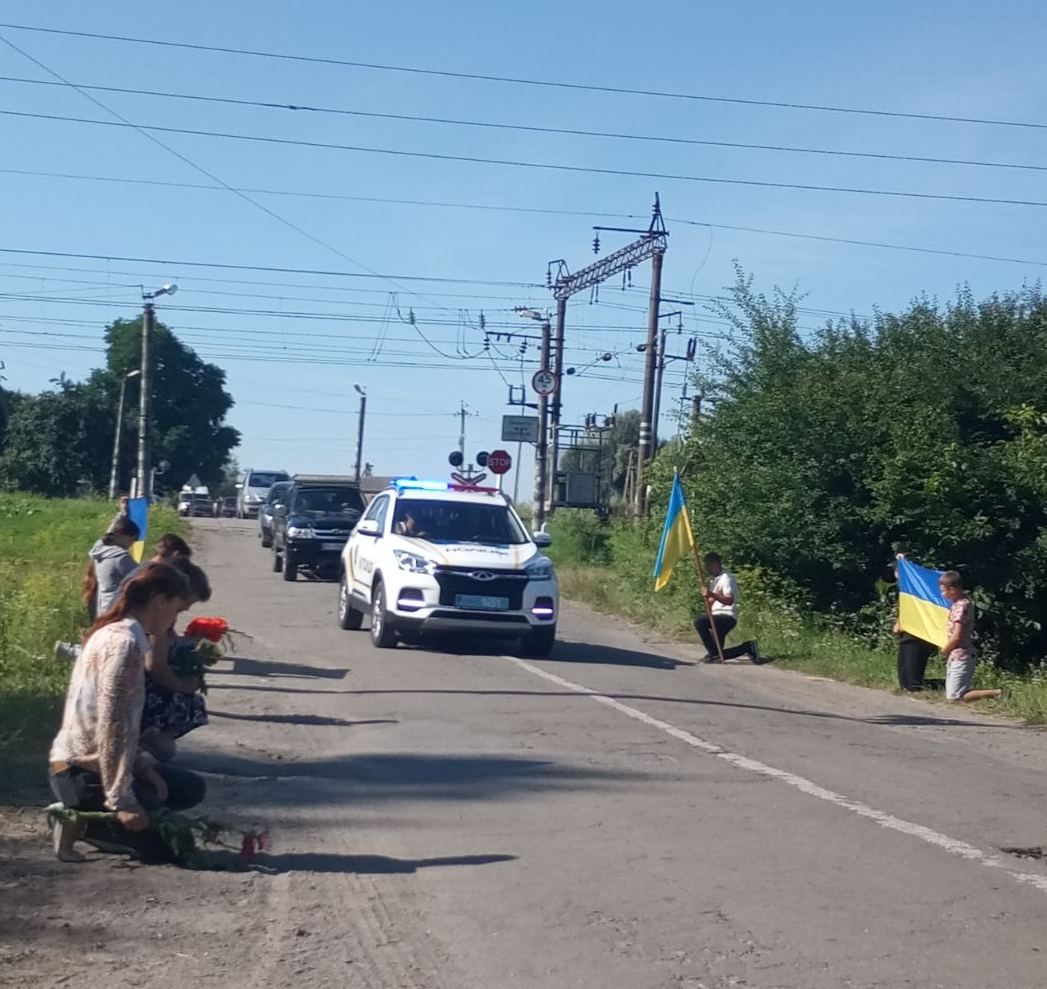 Новини Хмельницького - фото з Поклали життя за свободу. На війні загинули четверо військових з Хмельниччини