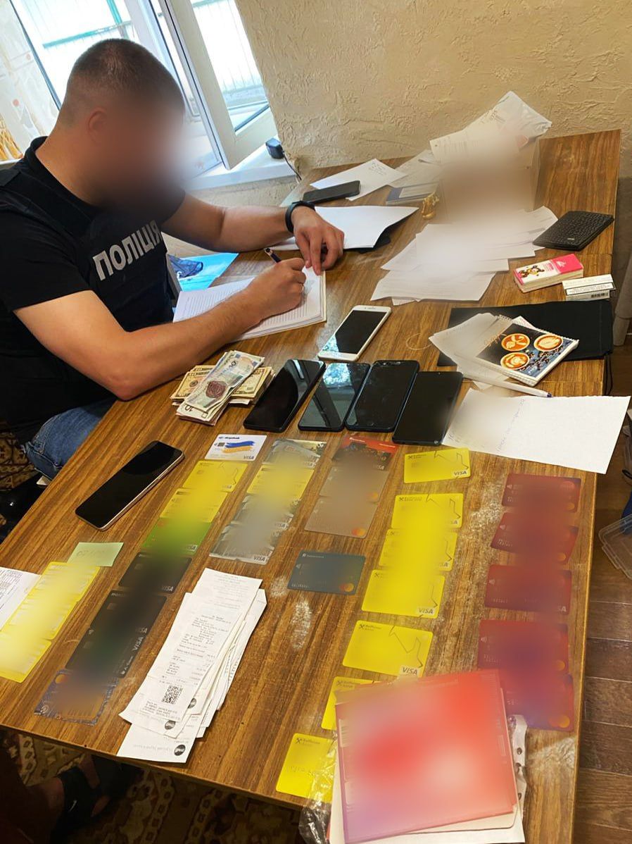 Новини Хмельницького - фото з "Продавали" авто та дрони. Група осіб ошукала волонтерів та військових на 20 мільйонів гривень