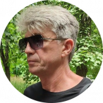 Новини Вінниці - фото з Вінницькі школярі будуть навчатись на місяць довше. Як до цього ставляться вінничани?