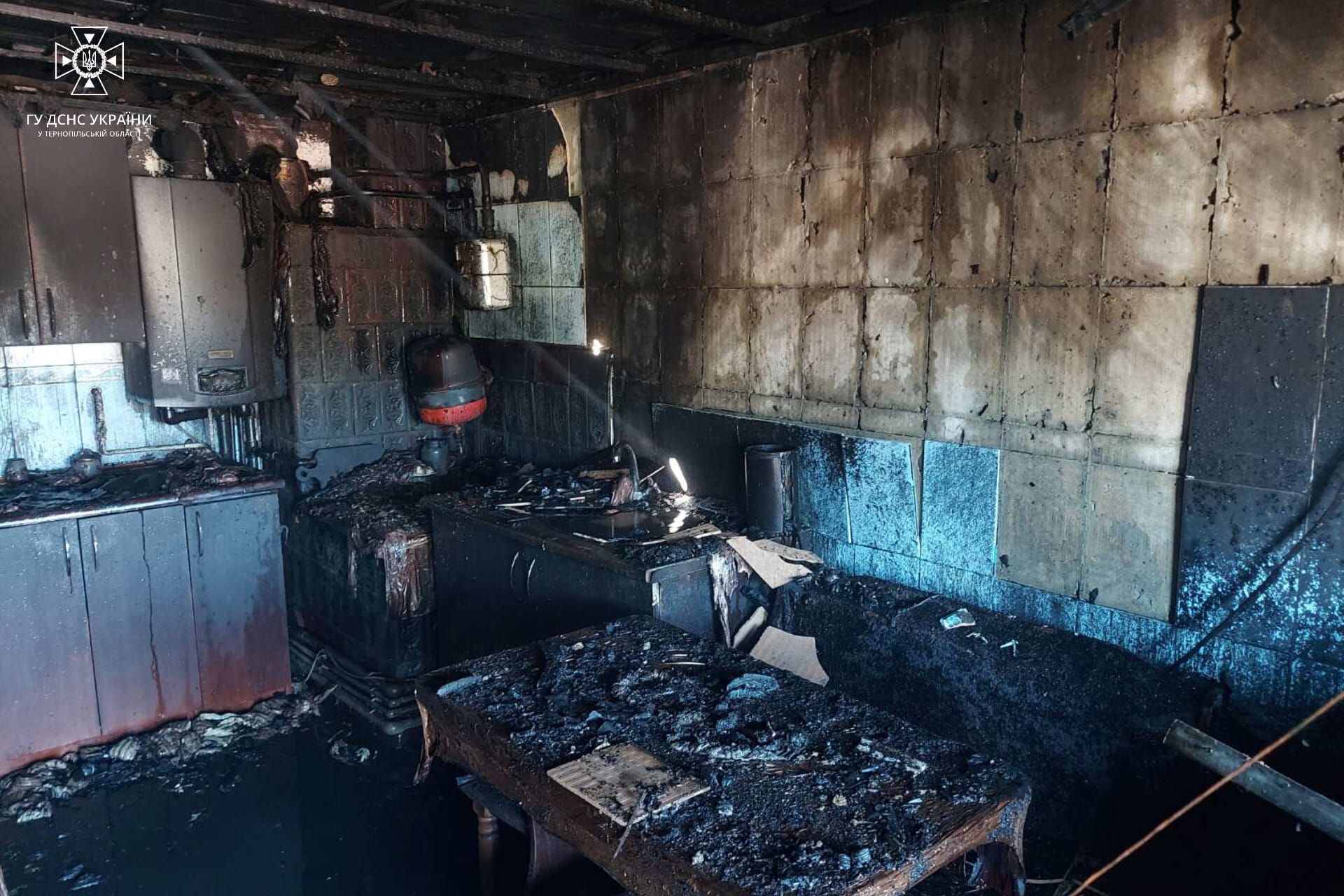 Новини Тернополя - фото з У Тернопільському районі горів житловий будинок