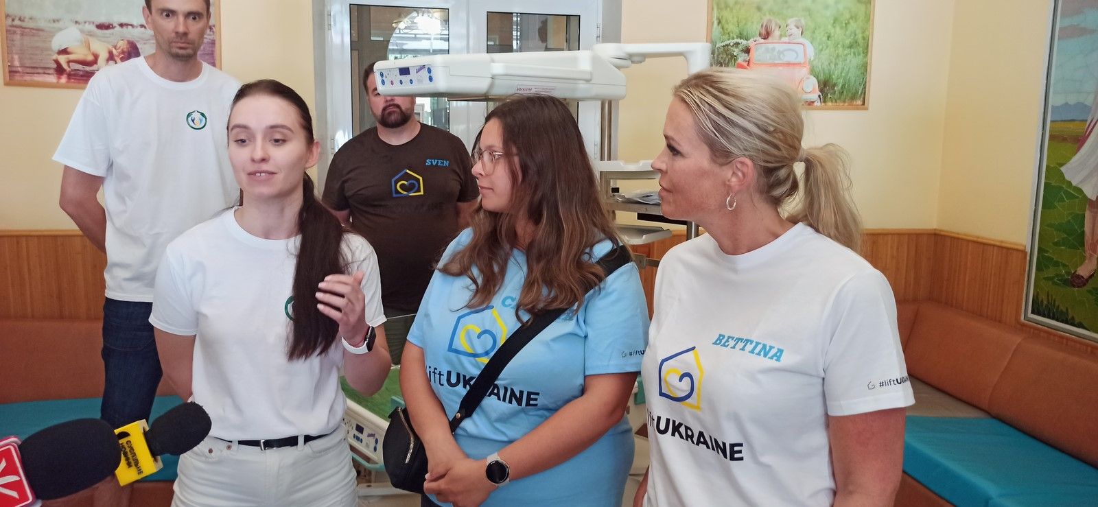 Новини Житомира - фото з Швейцарська міжнародна організація передала житомирській лікарні реанімаційне обладнання для немовлят