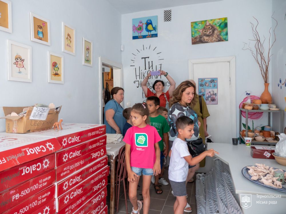 Новини Тернополя - фото з Для дітей загиблих Героїв та військовослужбовців  провели екскурсію і майстер-клас