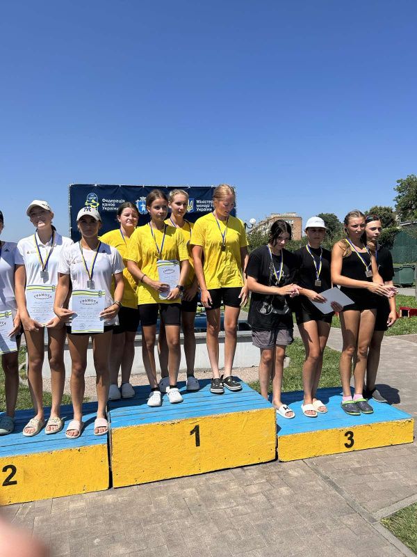 Новини Тернополя - фото з Юні тернопільські спортсмени лідирували на Чемпіонаті України з веслування на байдарках і каное