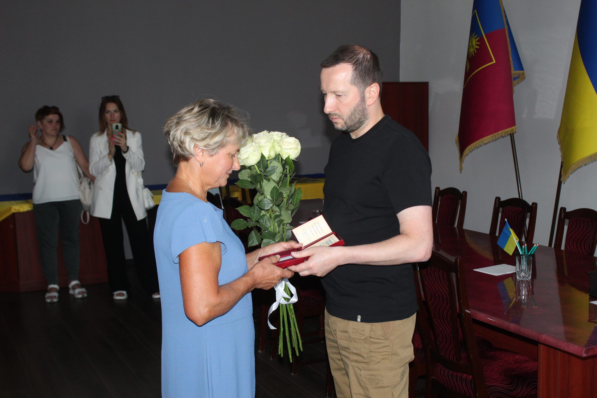 Новини Хмельницького - фото з Шістьох загиблих військових з Хмельниччини відзначили почесними нагородами