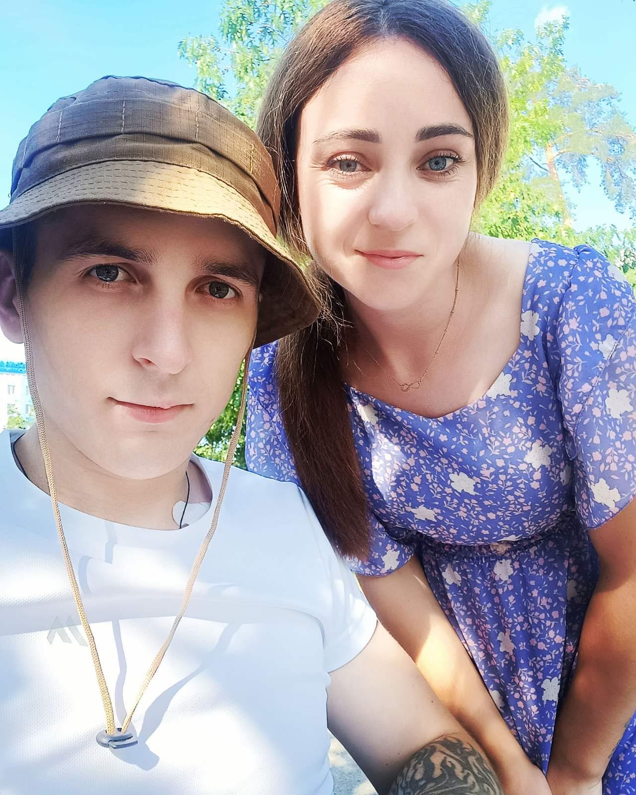 Новини Хмельницького - фото з Їхнє тіло змінила війна: історія військового з Хмельниччини, якому ампутували ногу Нет описания.