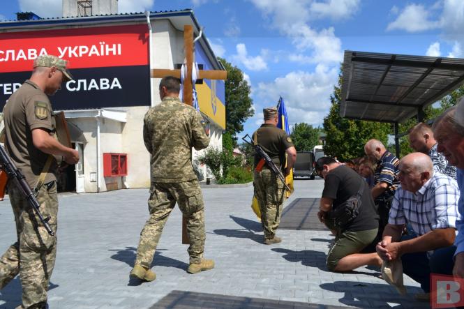 Новини Хмельницького - фото з “Мріяв стати офіцером”. Помер 25-річний хмельницький військовий Ігор Сафронов