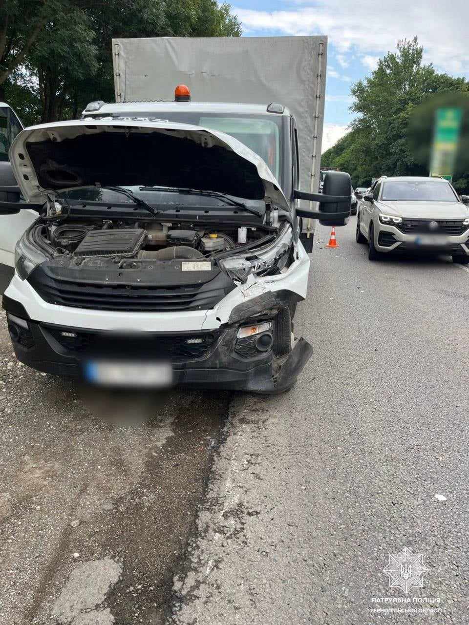 Новини Тернополя - фото з ДТП на виїзді з Тернополя: у поліції кажуть про двох травмованих