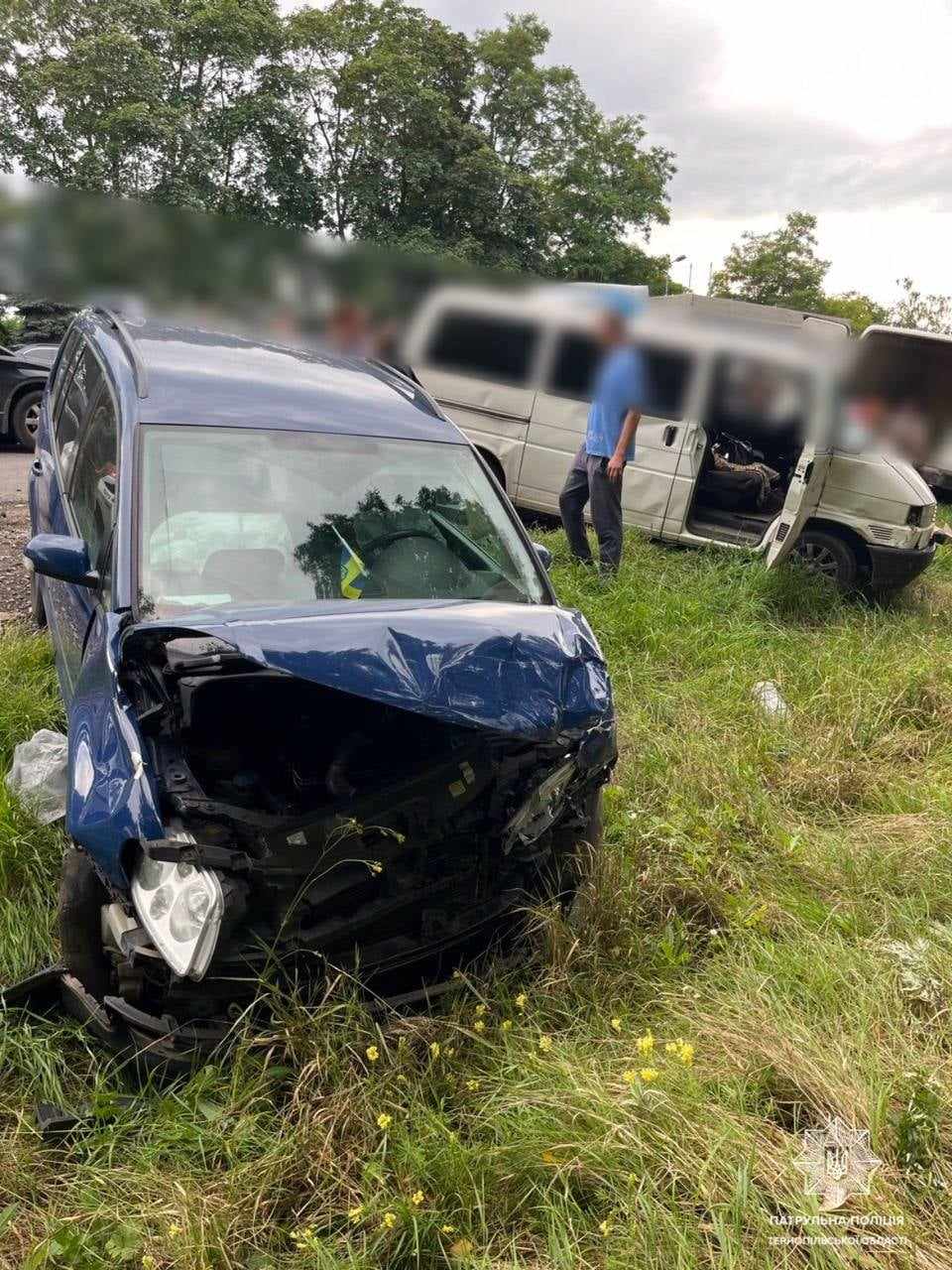 Новини Тернополя - фото з ДТП на виїзді з Тернополя: у поліції кажуть про двох травмованих