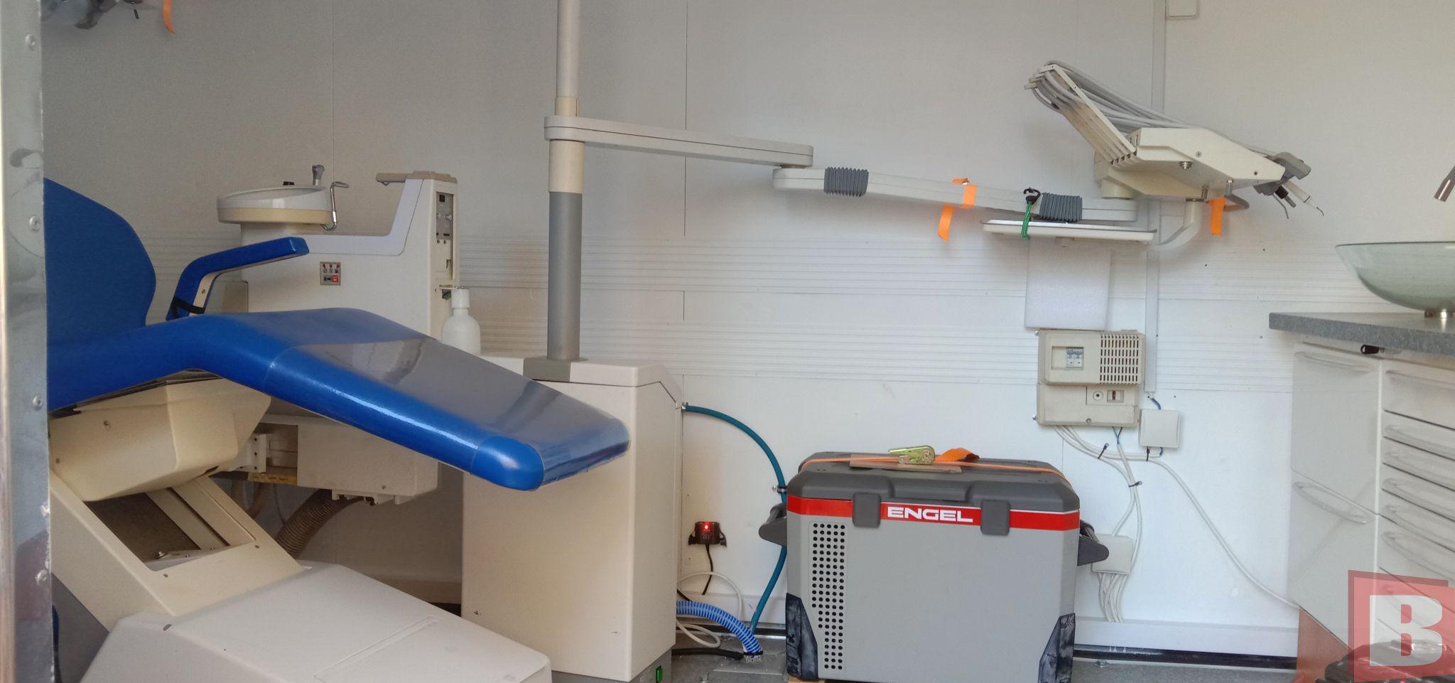 Новини Хмельницького - фото з На Хмельниччині виготовили пересувний стоматкабінет для військових (ФОТО)