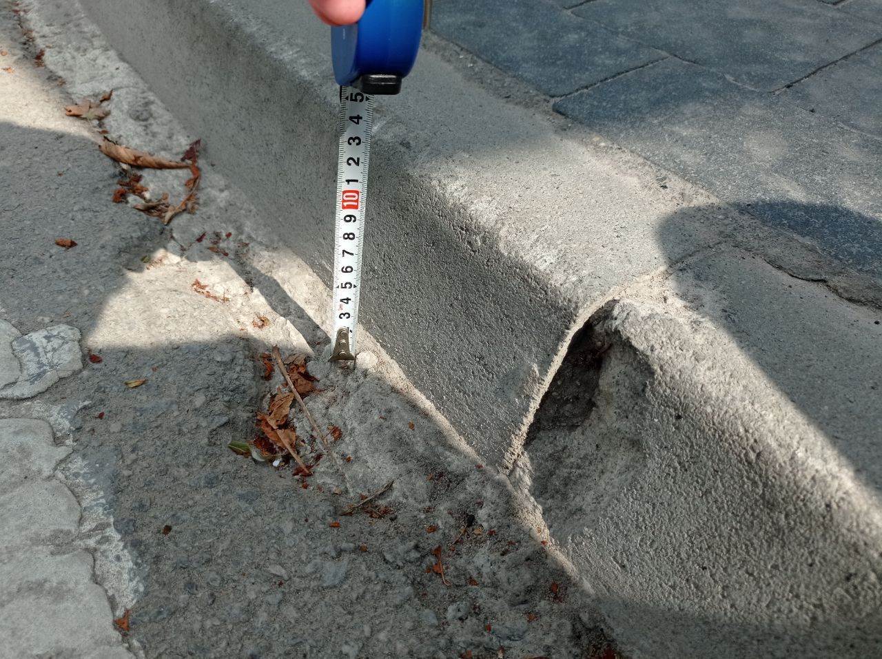 Новини Тернополя - фото з Тернополяни скаржаться на пандус, який облаштували вулиці Соломії Крушельницької