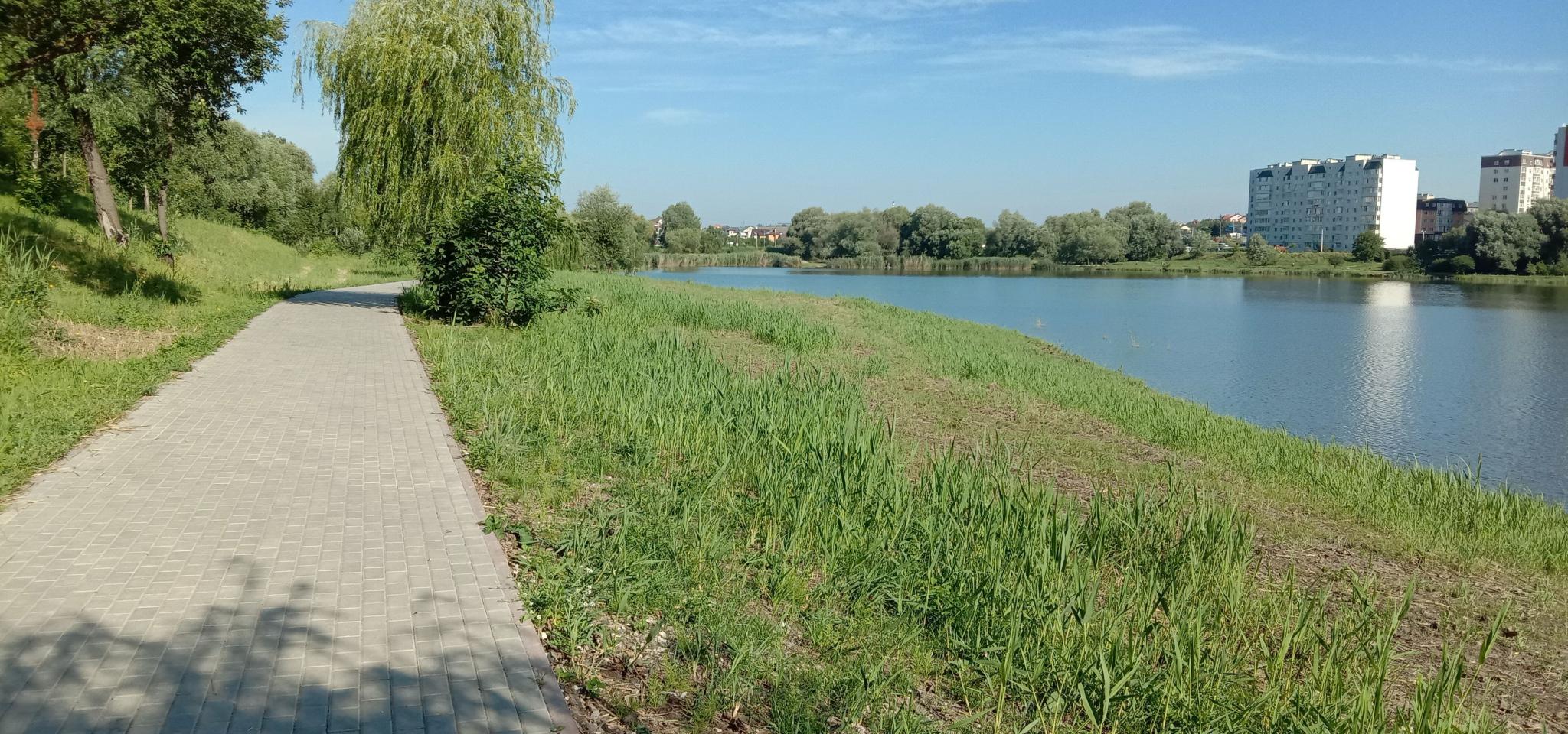 Новини Хмельницького - фото з Хмельничани й петиції. Чого просять у влади та чи приносить це результат Зона відпочинку на Озерній: що зробили та коли закінчать (ФОТО, ВІДЕО) : 07:08:2020 - vsim.ua