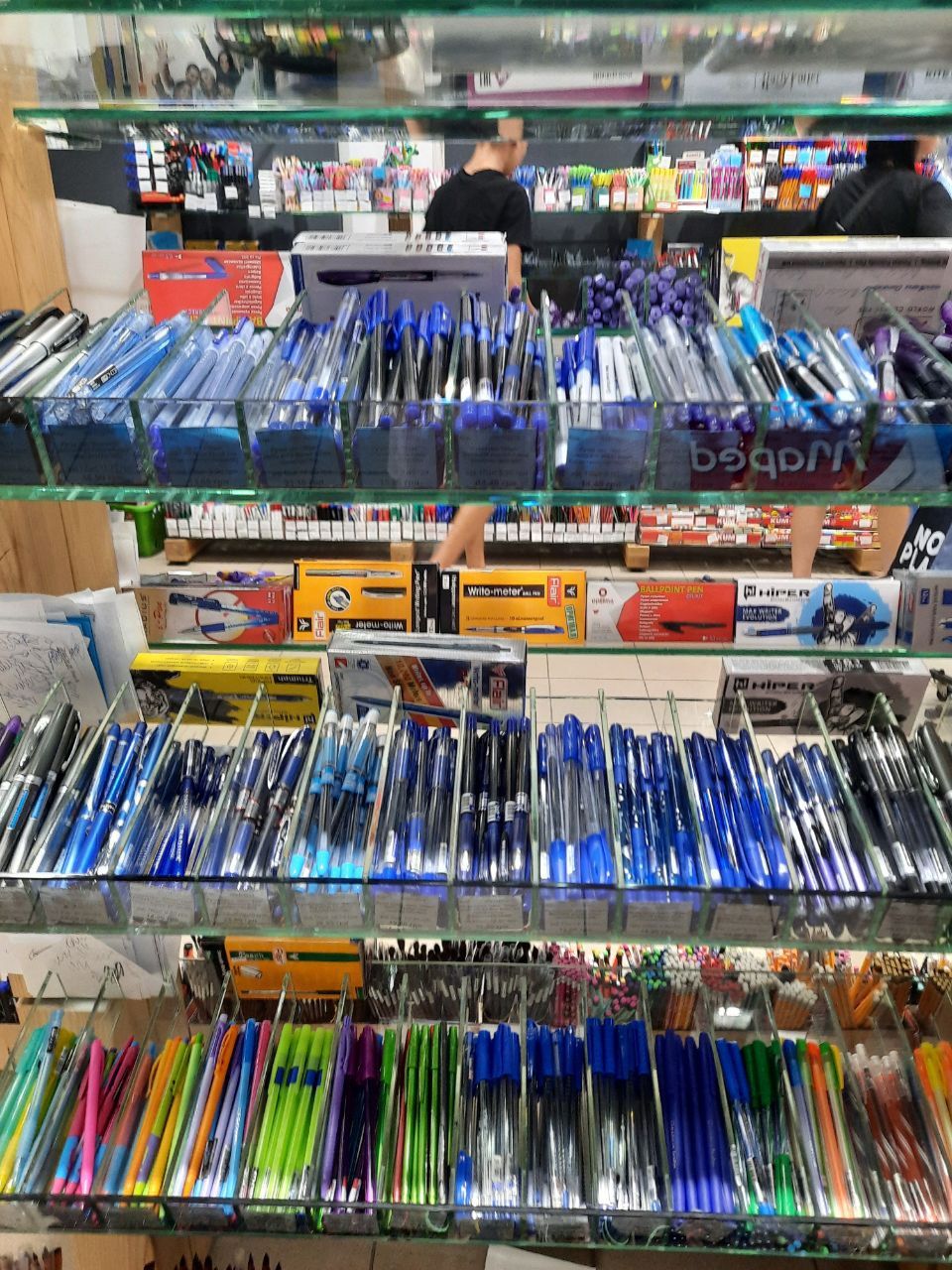 Новини Вінниці - фото з Повертаємось до школи: скільки цьогоріч стане зібрати дитині портфель?