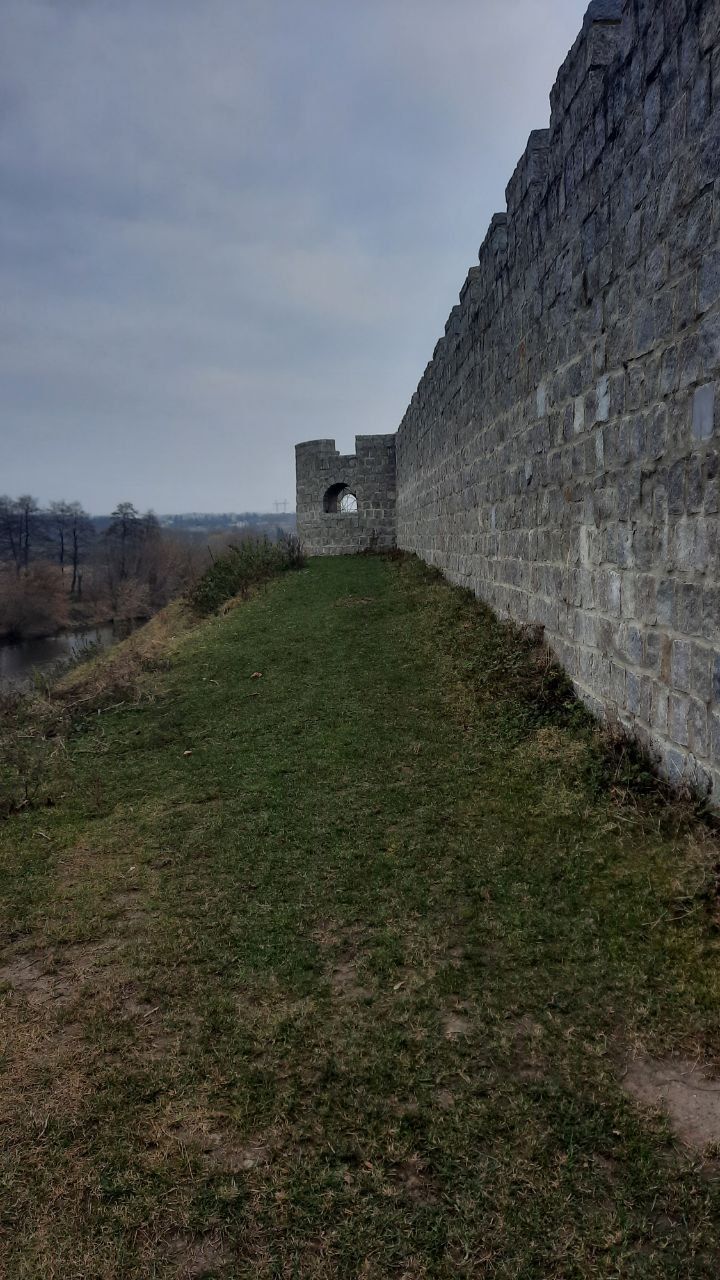 Новини Вінниці - фото з Ще одна історична пам'ятка, яку знищили росіяни: розповідаємо історію Черленківського замку