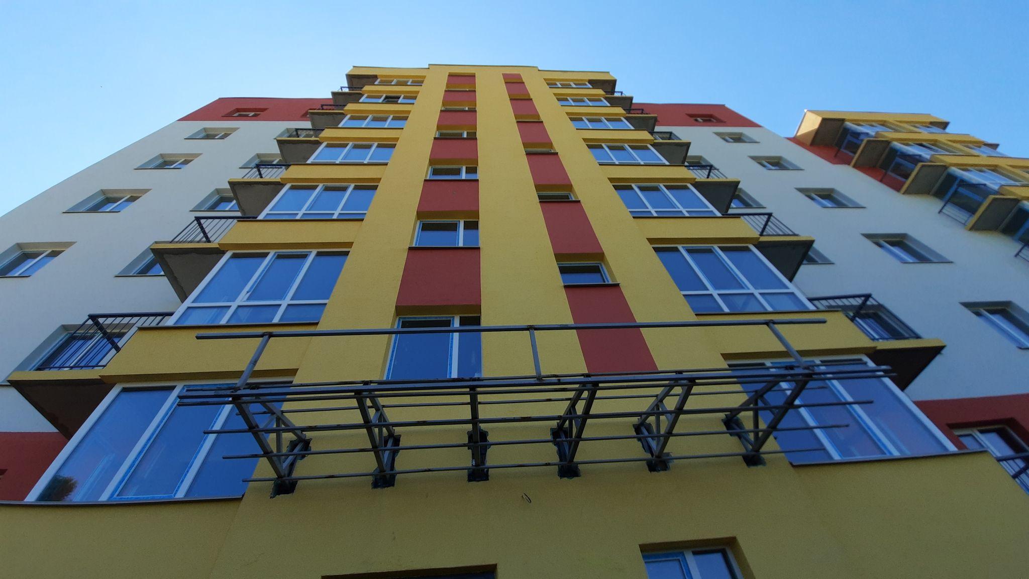 Новини Вінниці - фото з Будинок для 105 сімей. Переселенці звели собі дім за власні гроші