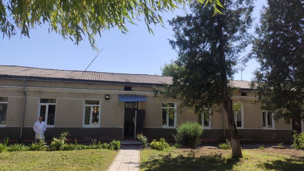 Новини Тернополя - фото з В усьому винні яйця: уже 52 потерпілих після візиту в суші-бар у Збаражі. Що ще дізналися?