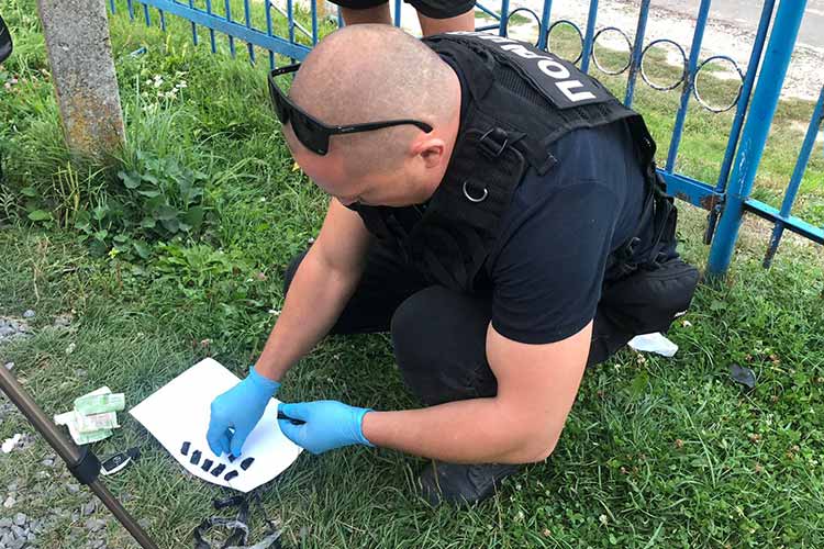 Новини Тернополя - фото з Оперативники Тернопільщини викрили цілу групу, яка займалася розповсюдженням наркотиків