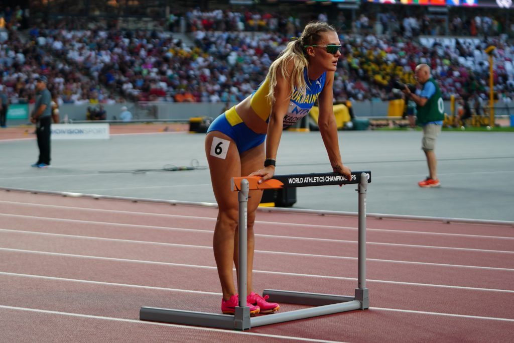 Новини Хмельницького - фото з Легкоатлетка із Нетішина Вікторія Ткачук пройшла в півфінал на чемпіонаті світу-2023