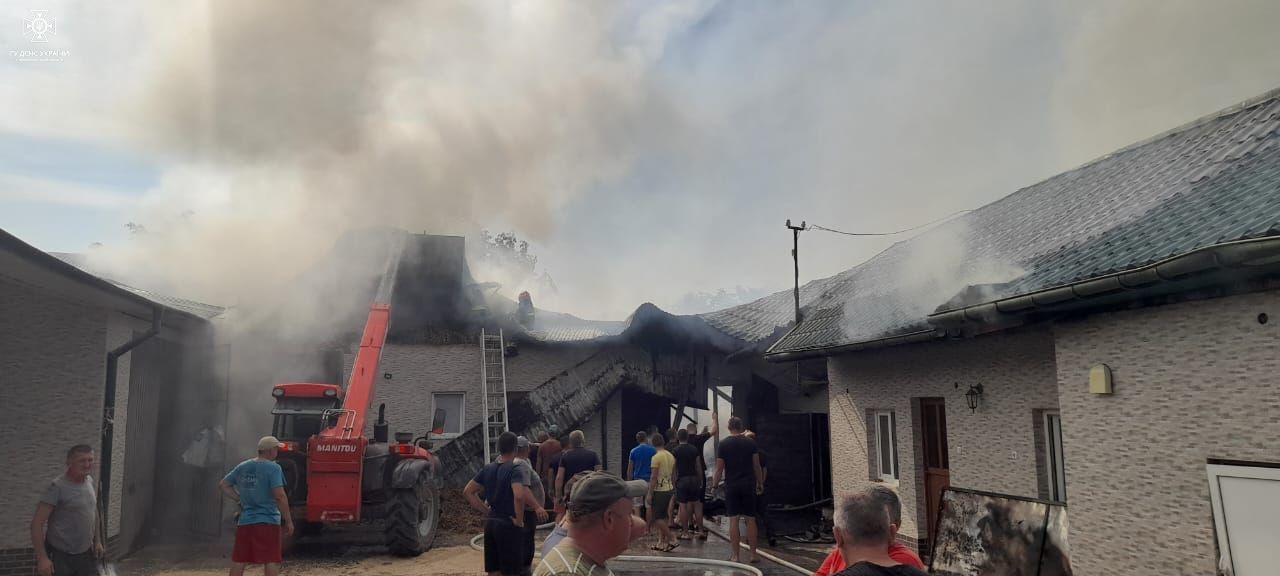Новини Тернополя - фото з На Чортківщині полум'я охопило дві господарські будівлі