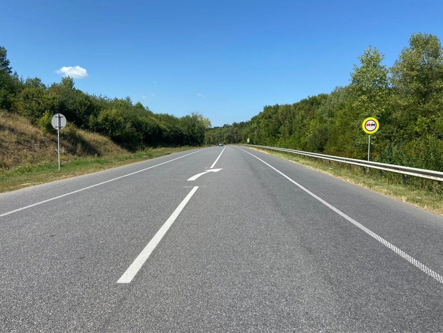 Новини Хмельницького - фото з Підрядники покращили безпеку на семи трасах в Хмельницькій області (СПИСОК)