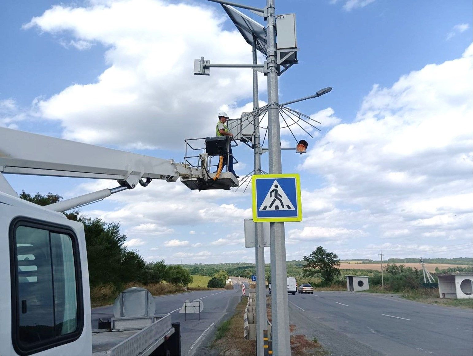 Новини Хмельницького - фото з Підрядники покращили безпеку на семи трасах в Хмельницькій області (СПИСОК)