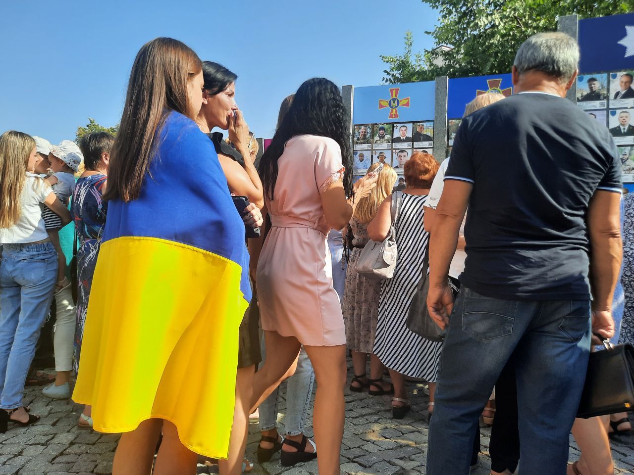 Новини Вінниці - фото з «Тут вони всі — всі наші хлопчики». На оновленій площі вшанували пам'ять загиблих вінничан