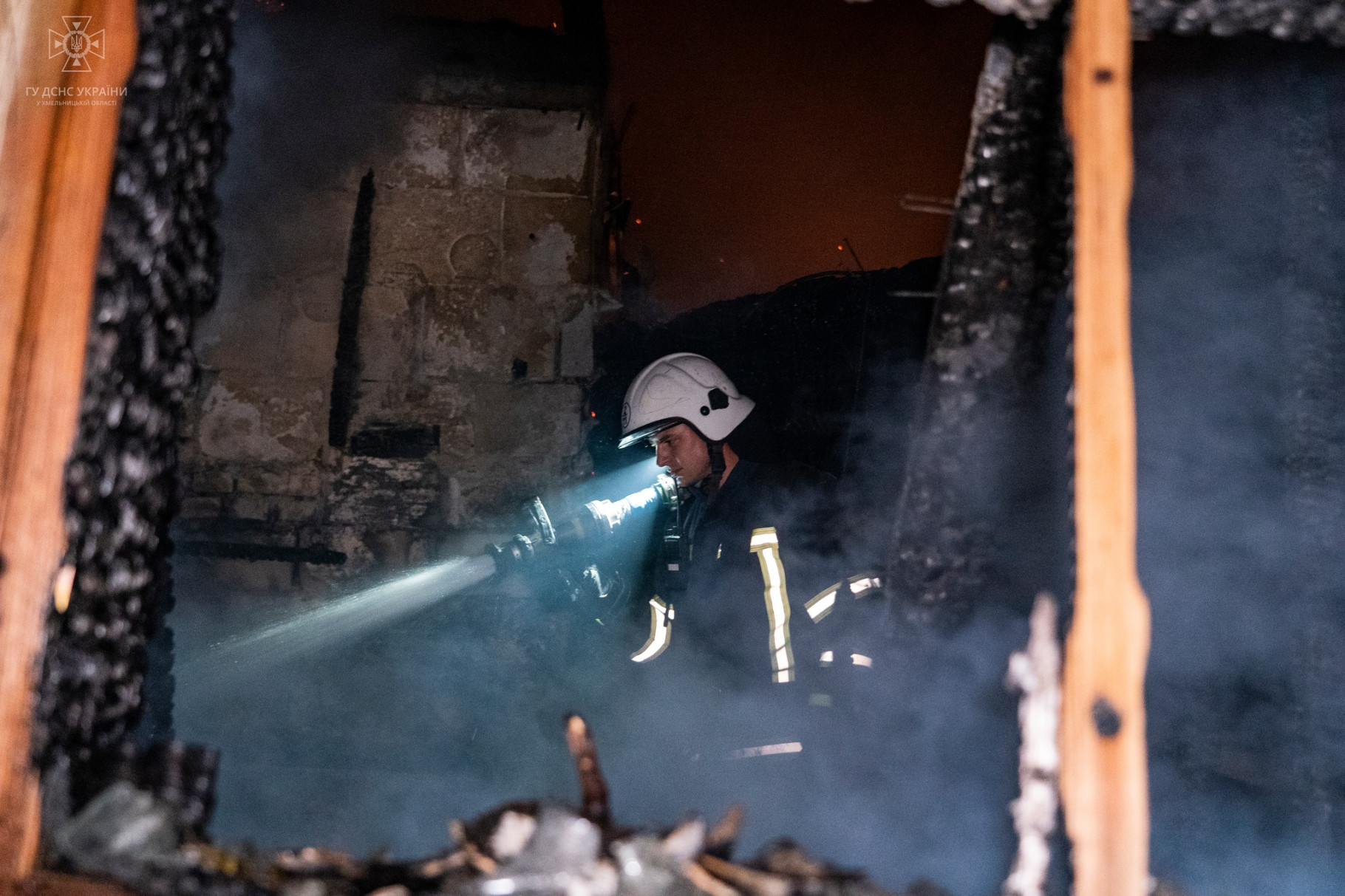 Новини Хмельницького - фото з На Озерній горів ресторан “Три ведмеді” (ФОТО, ВІДЕО)