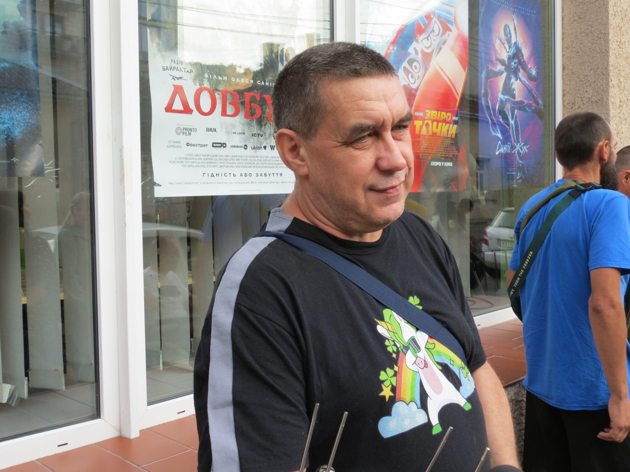 Новини Тернополя - фото з Глядачі аплодували стоячи: як у Тернополі режисер з акторами презентували фільм «Довбуш»