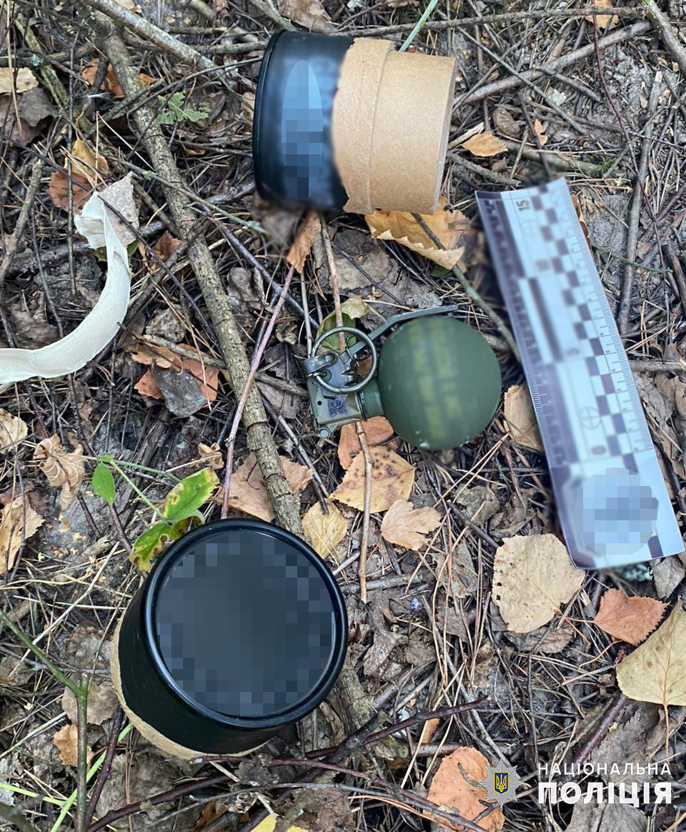 Новини Житомира - фото з У селі на Житомирщині 29-річний чоловік, погрожуючи зброєю, викрав колишню дівчину житомирські поліцейські затримали підозрюваного у хуліганстві та викраденні людини