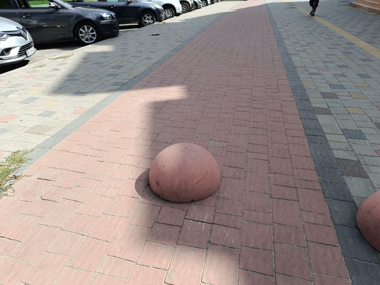 Новини Тернополя - фото з Є з ямами, вибоїнами та перешкодами: ми перевірили стан велодоріжок у Тернополі