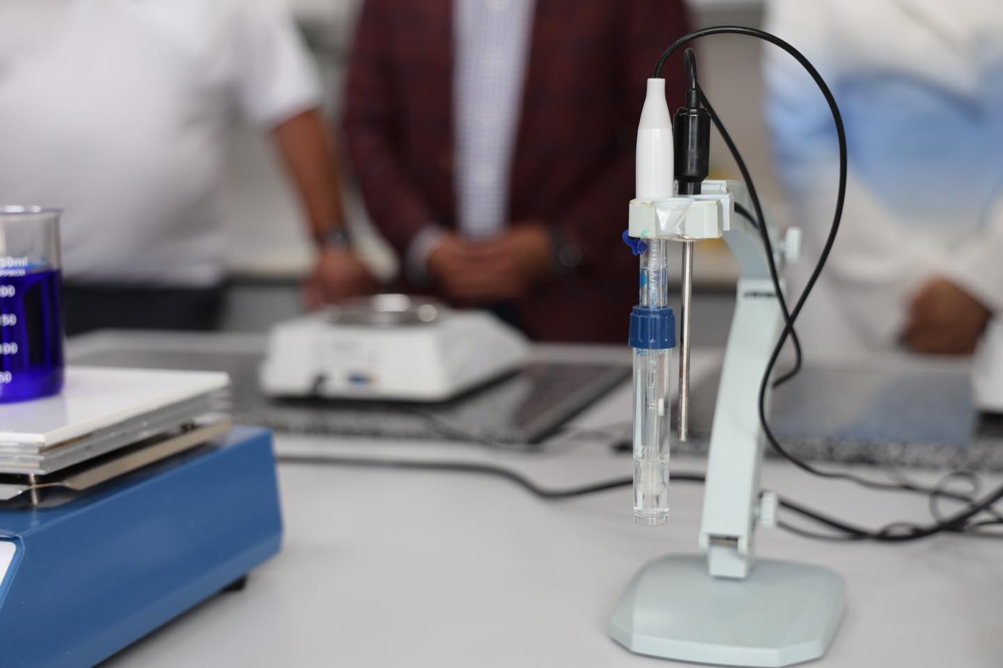 Новини Хмельницького - фото з У Хмельницькій громаді відкрили завод з виробництва агрохімікатів Возможно, это изображение 1 человек и текст