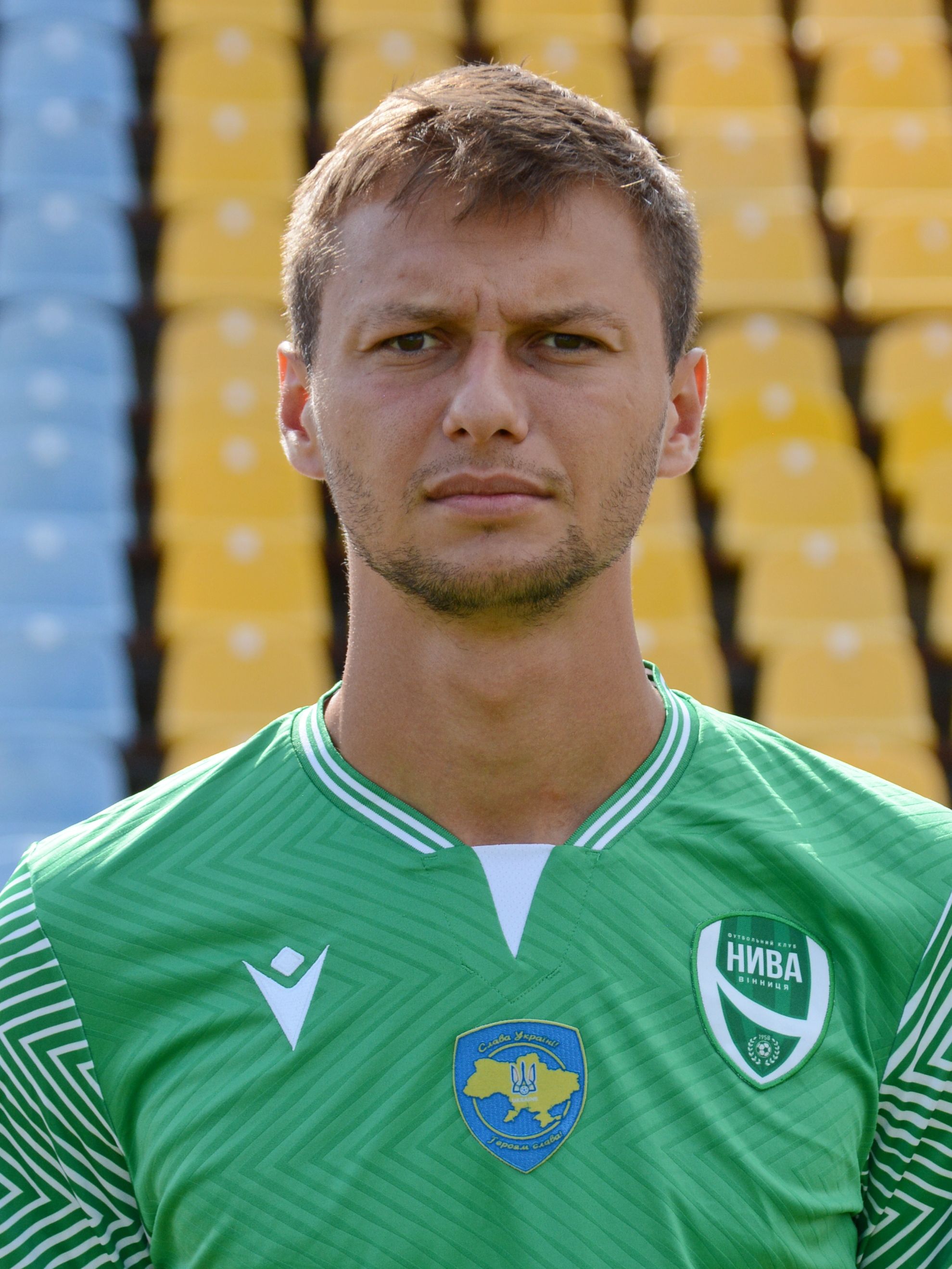 Новини Вінниці - фото з «Нива» розгромила «Васт» завдяки покеру граючого президента Артура Загорулька