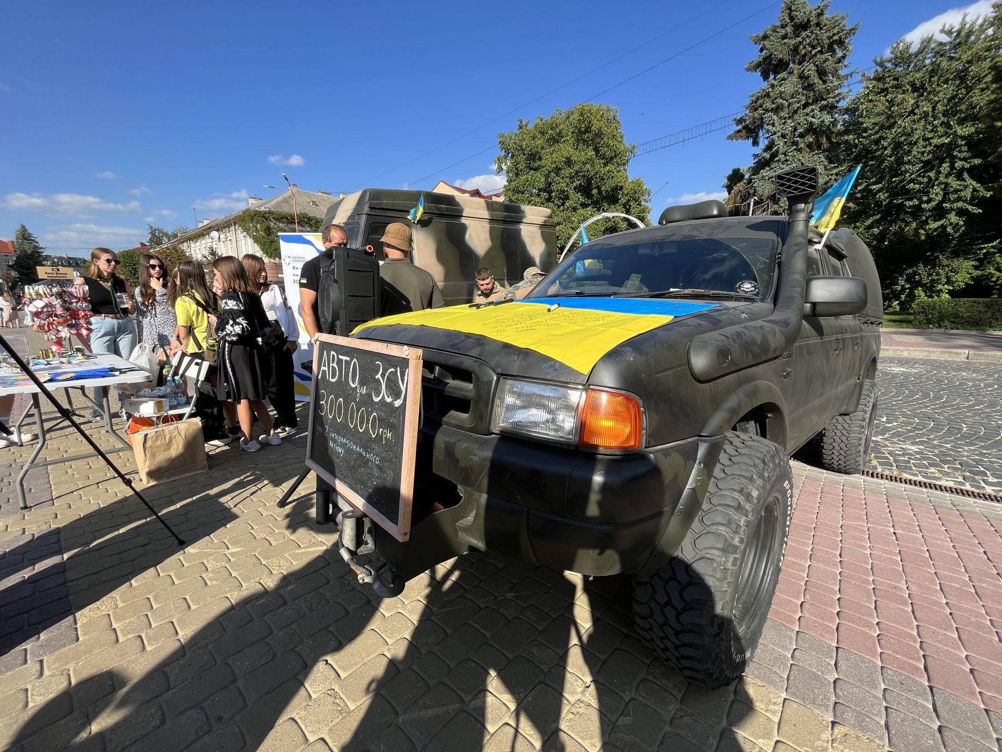Новини Тернополя - фото з Вони подолали тисячі кілометрів, щоб захистити Україну! Допоможіть зібрати кошти на авто для військових