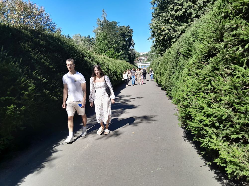 Новини Вінниці - фото з Музею Пирогова передали весільний рушник Яни Рихліцької. Що розповіла мати бойової медикині?