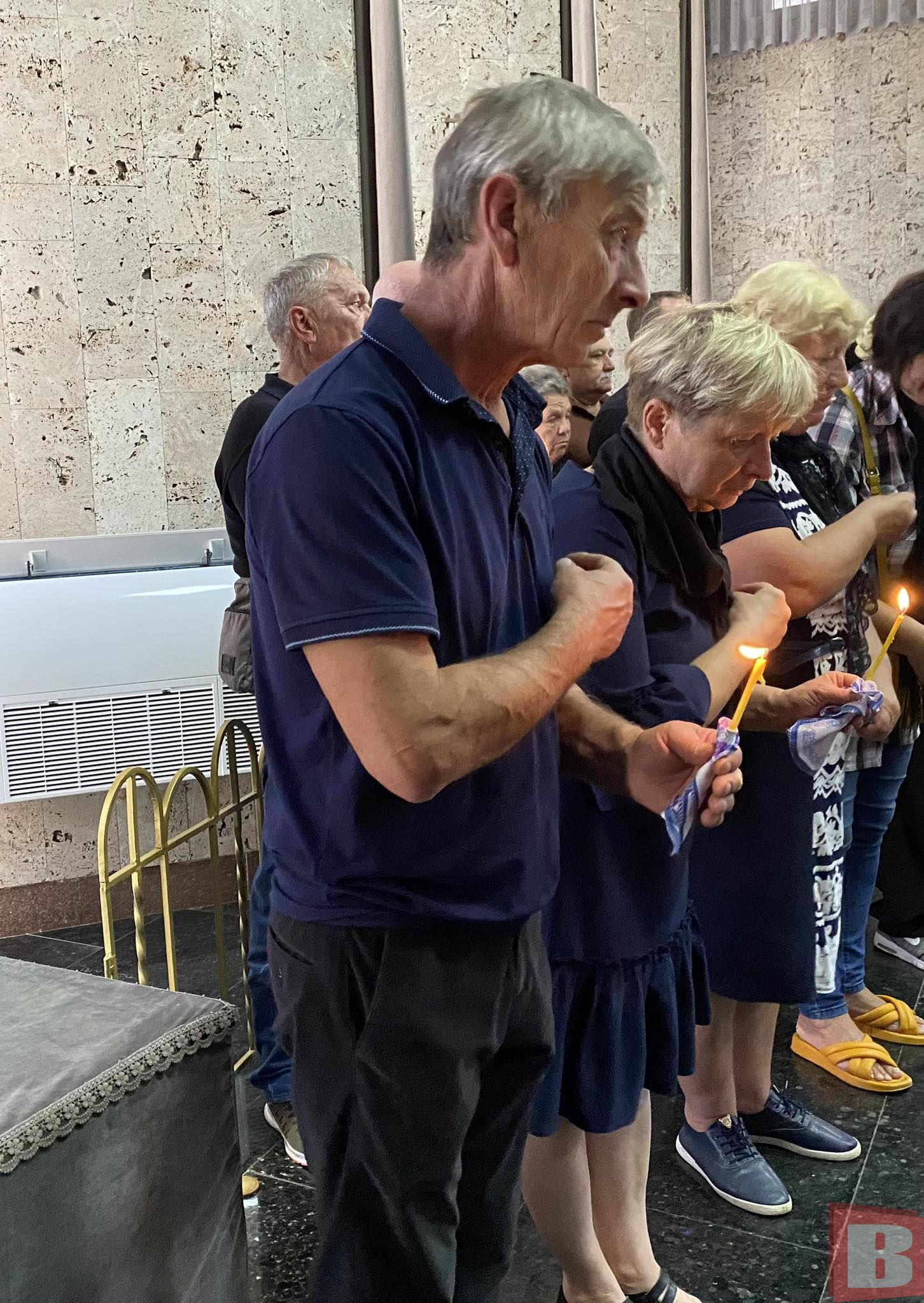 Новини Хмельницького - фото з Був зразковим батьком для своєї доньки. Хмельничани попрощалися з Іваном Гасюком